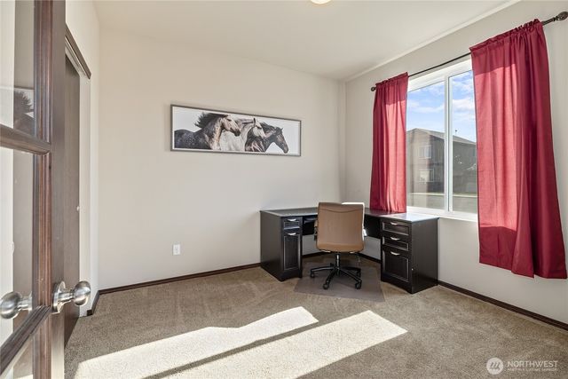 2210 N Creeksedge Way, Ellensburg, WA 98926