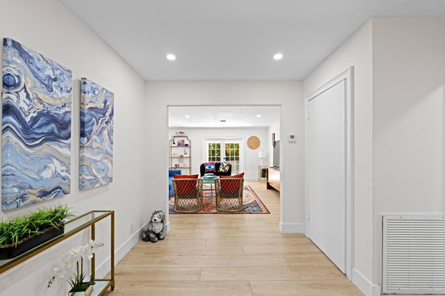 486 NW 1st Street, Boca Raton, FL 33432