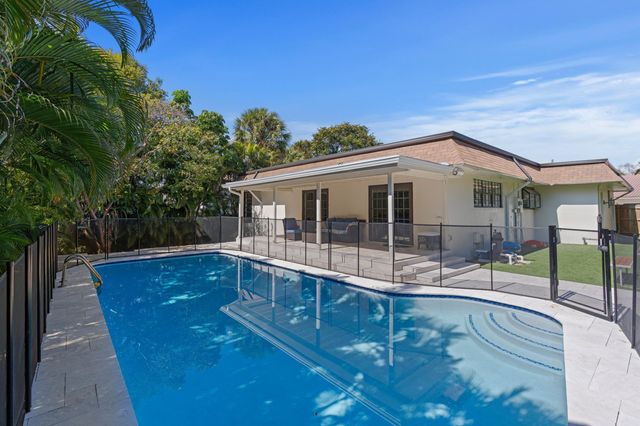 486 NW 1st Street, Boca Raton, FL 33432