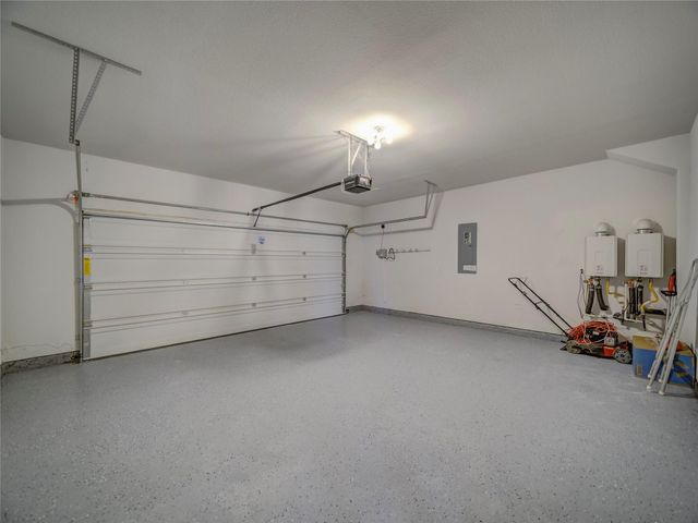 1100 Twin Brooks Lane, Fort Worth, TX 76177