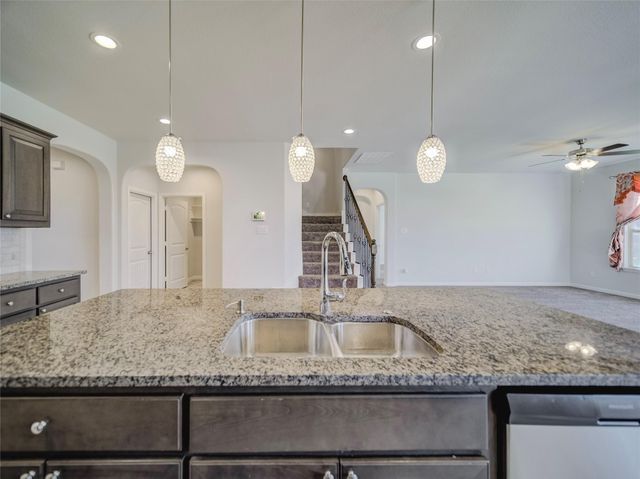1100 Twin Brooks Lane, Fort Worth, TX 76177
