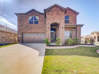 1100 Twin Brooks Lane, Fort Worth, TX 76177