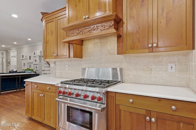 2 Stable Lane, Saratoga Springs, Outside, NY 12866