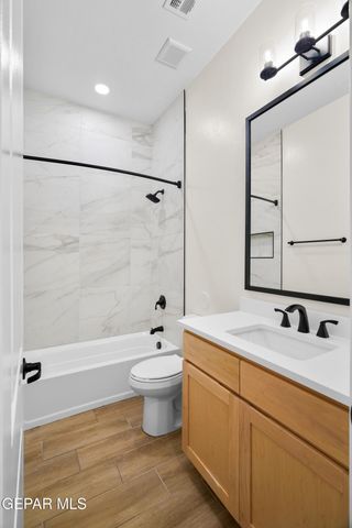 14425 Dune Flower Parkway, Horizon City, TX 79928