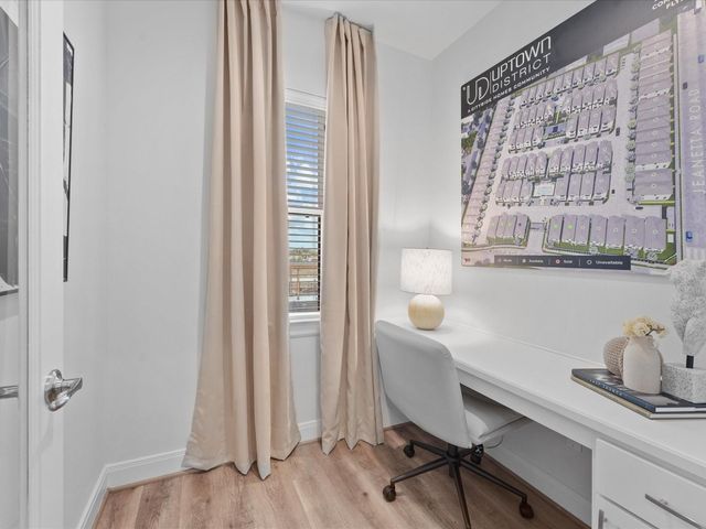 9217 Washington Heights, Houston, TX 77063