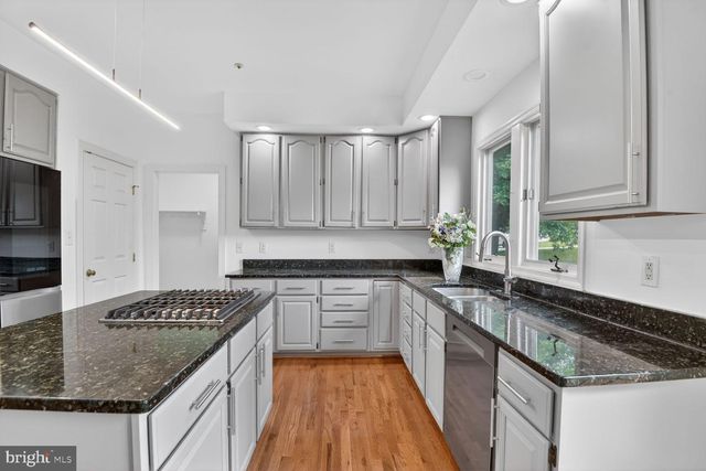 11901 SHAKESPEARE CT, Bowie, MD 20720