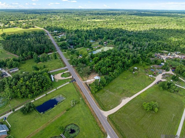 11321 La Hwy 22, St Amant, LA 70774