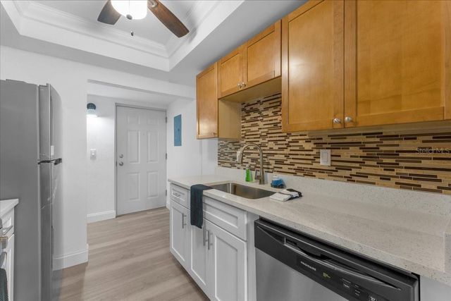 11566 7TH LANE N 1211, St Petersburg, FL 33716