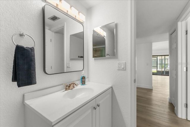 11566 7TH LANE N 1211, St Petersburg, FL 33716