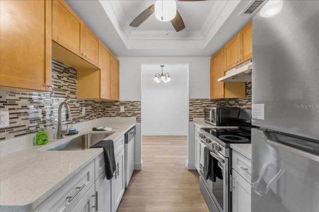 11566 7TH LANE N 1211, St Petersburg, FL 33716