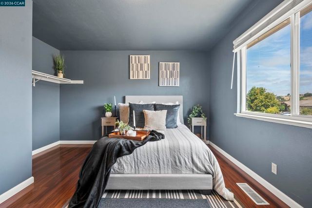483 Brunswick Dr, Vallejo, CA 94591