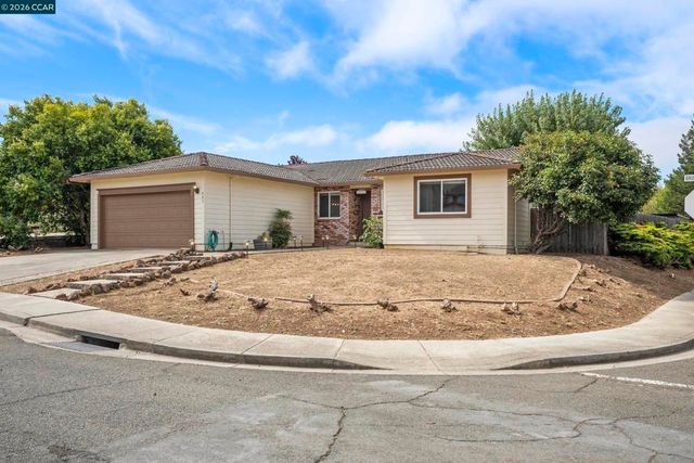 483 Brunswick Dr, Vallejo, CA 94591