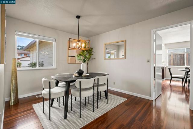 483 Brunswick Dr, Vallejo, CA 94591