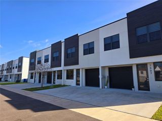 7573 GESUALDO COURT, Tampa, FL 33614