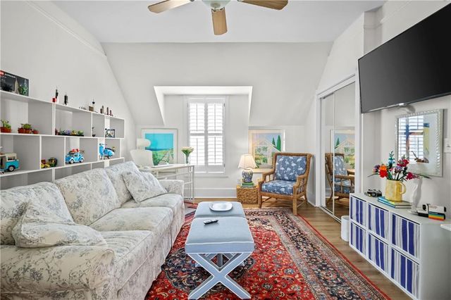 120 Shady Brook Circle, 301, St. Simons Island, GA 31522