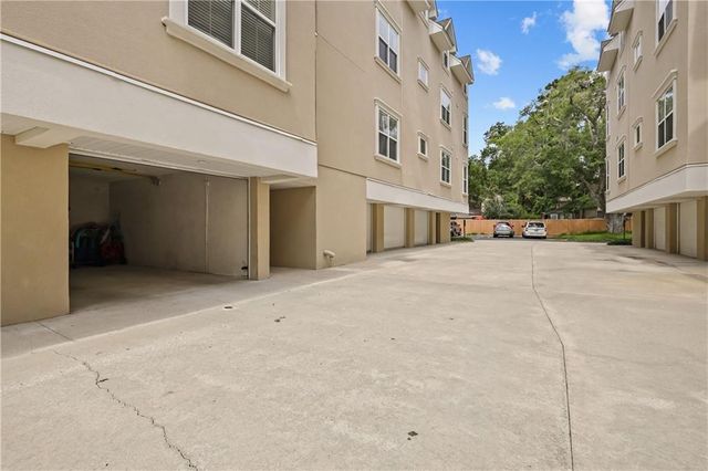 120 Shady Brook Circle, 301, St. Simons Island, GA 31522