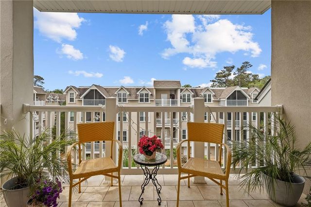 120 Shady Brook Circle, 301, St. Simons Island, GA 31522