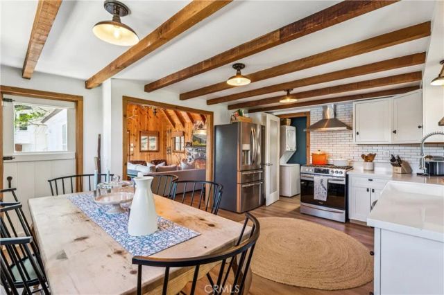 28901 Palisades Drive, Lake Arrowhead, CA 92352