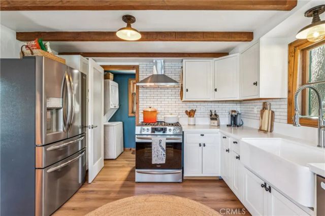 28901 Palisades Drive, Lake Arrowhead, CA 92352
