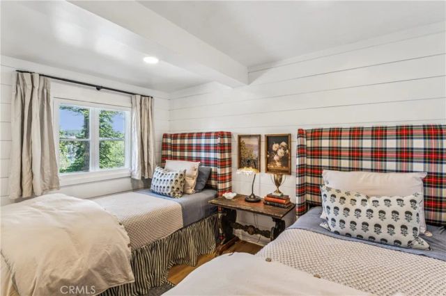 28901 Palisades Drive, Lake Arrowhead, CA 92352