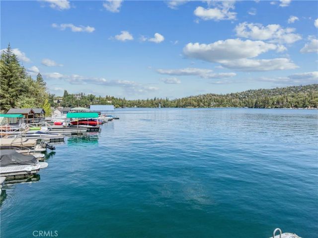 28901 Palisades Drive, Lake Arrowhead, CA 92352