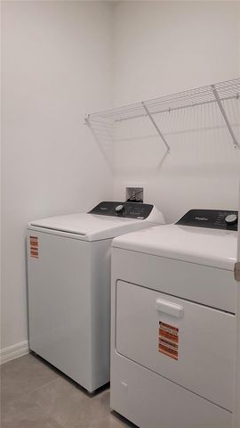 2919 GARDINER LANE, Zephyrhills, FL 33541