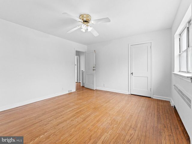 313 WILTSHIRE RD, Upper Darby, PA 19082