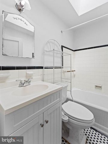 313 WILTSHIRE RD, Upper Darby, PA 19082