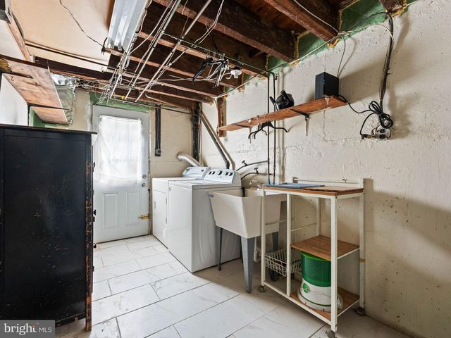 313 WILTSHIRE RD, Upper Darby, PA 19082