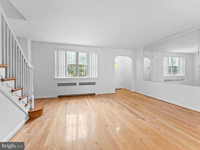 313 WILTSHIRE RD, Upper Darby, PA 19082