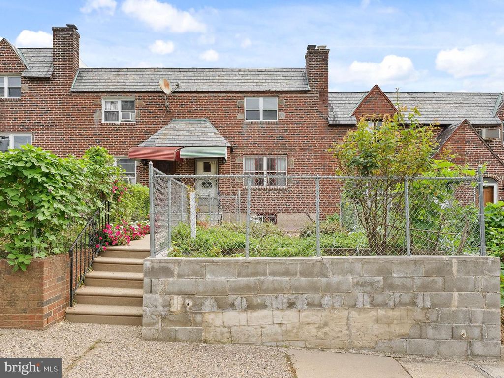 313 WILTSHIRE RD, Upper Darby, PA 19082