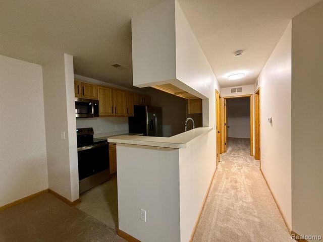 314 Marigold Circle, Westland, MI 48185