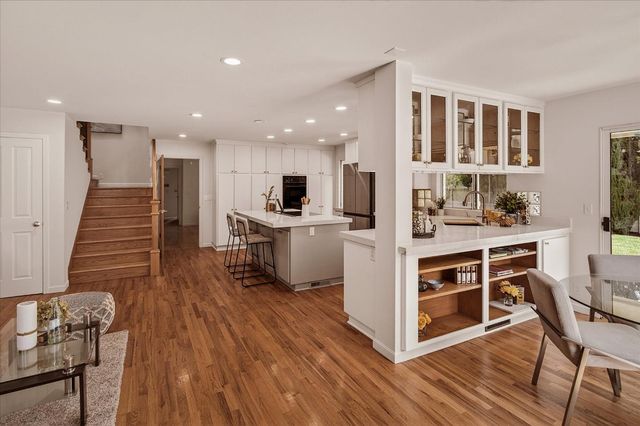 6894 Serenity Court, San Jose, CA 95120