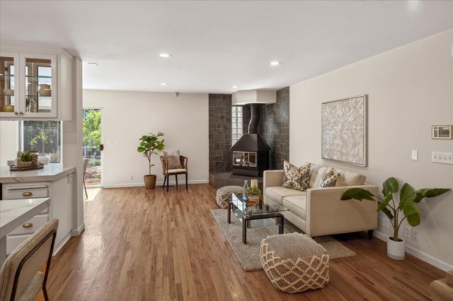 6894 Serenity Court, San Jose, CA 95120