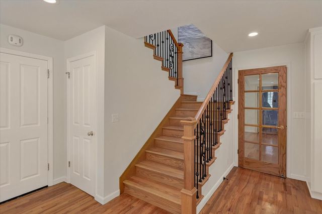 6894 Serenity Court, San Jose, CA 95120