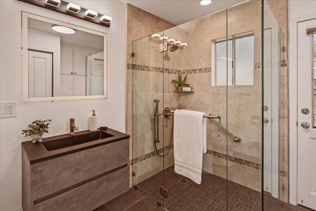 6894 Serenity Court, San Jose, CA 95120