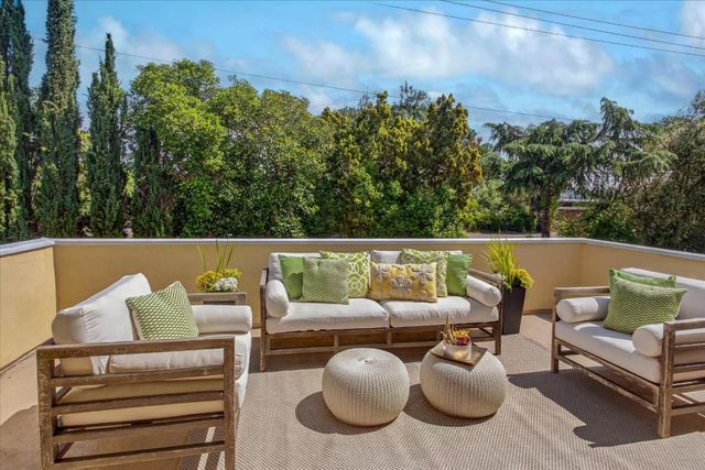 6894 Serenity Court, San Jose, CA 95120