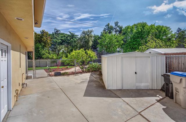 6894 Serenity Court, San Jose, CA 95120