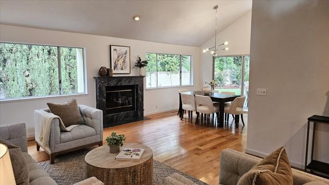 6894 Serenity Court, San Jose, CA 95120