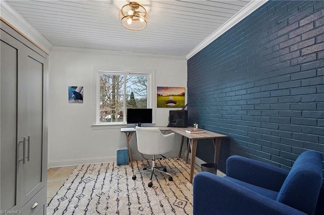 5505 E Rockingham Road, Greensboro, NC 27407