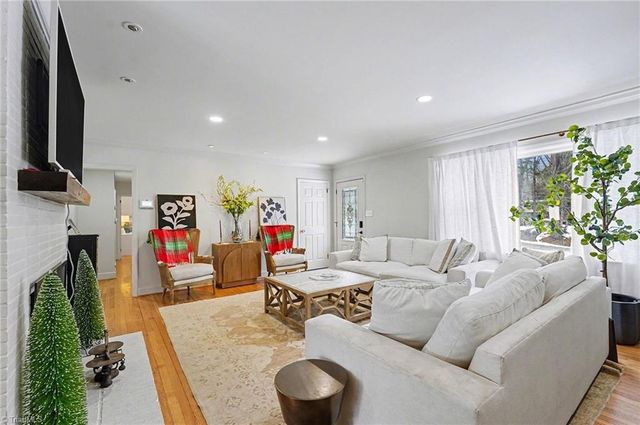 5505 E Rockingham Road, Greensboro, NC 27407