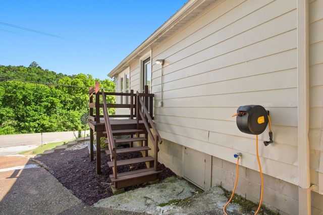 8565 Lawrenceburg Hwy, Mount Pleasant, TN 38474