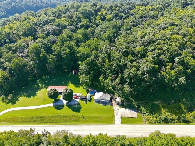 8565 Lawrenceburg Hwy, Mount Pleasant, TN 38474
