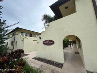 400 Oakridge Boulevard # 180, Daytona Beach, FL 32118