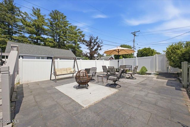 31 Maine Avenue, East Greenbush, NY 12144
