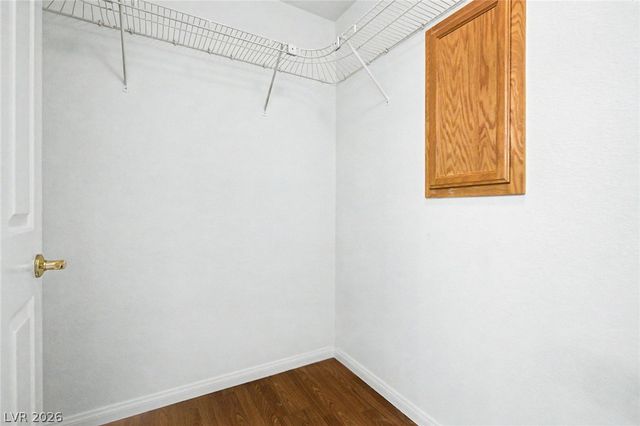 8713 Blazing Saddle Avenue, Las Vegas, NV 89129