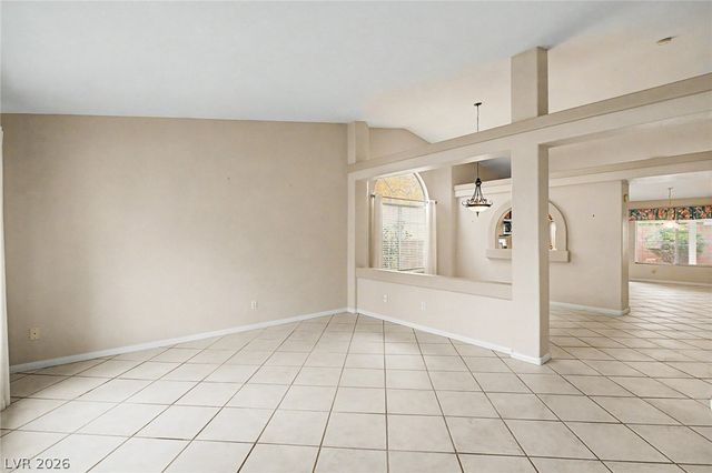 8713 Blazing Saddle Avenue, Las Vegas, NV 89129