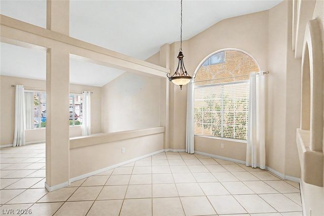 8713 Blazing Saddle Avenue, Las Vegas, NV 89129