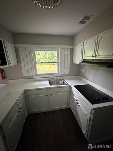 111 Edge Lane, Willingboro, NJ 08046