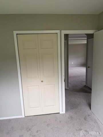 111 Edge Lane, Willingboro, NJ 08046